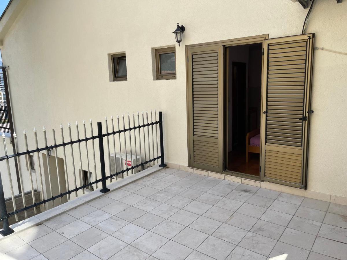Apartments Top Of Μπούντβα Εξωτερικό φωτογραφία